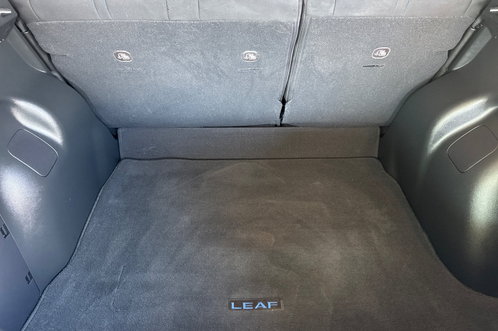 2025 Nissan Leaf S
