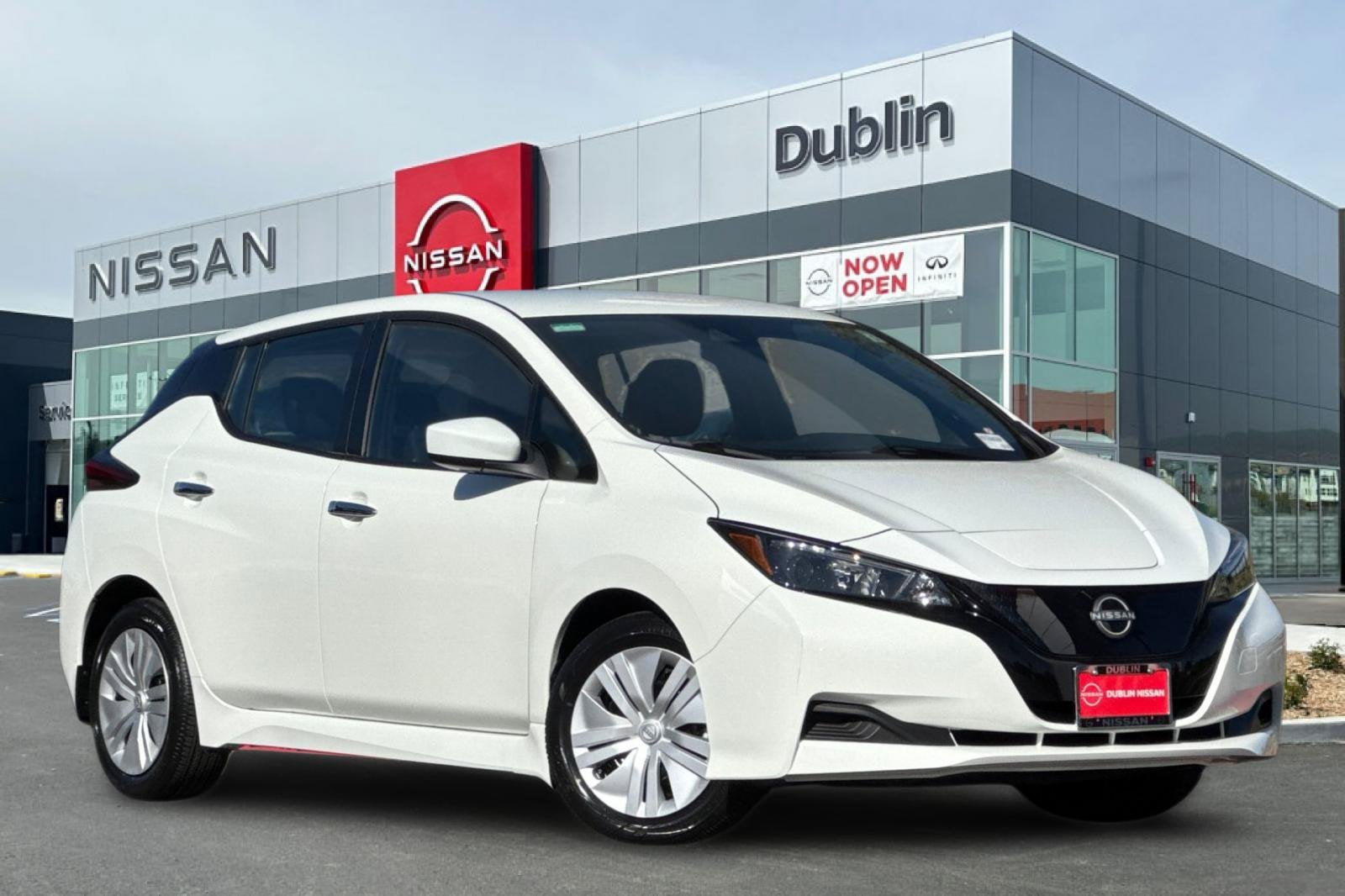 2025 Nissan Leaf S