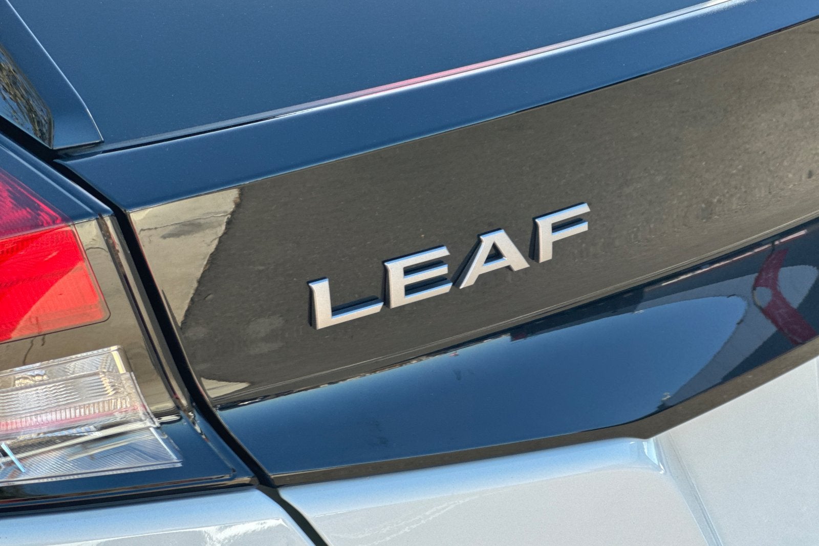 2025 Nissan Leaf S