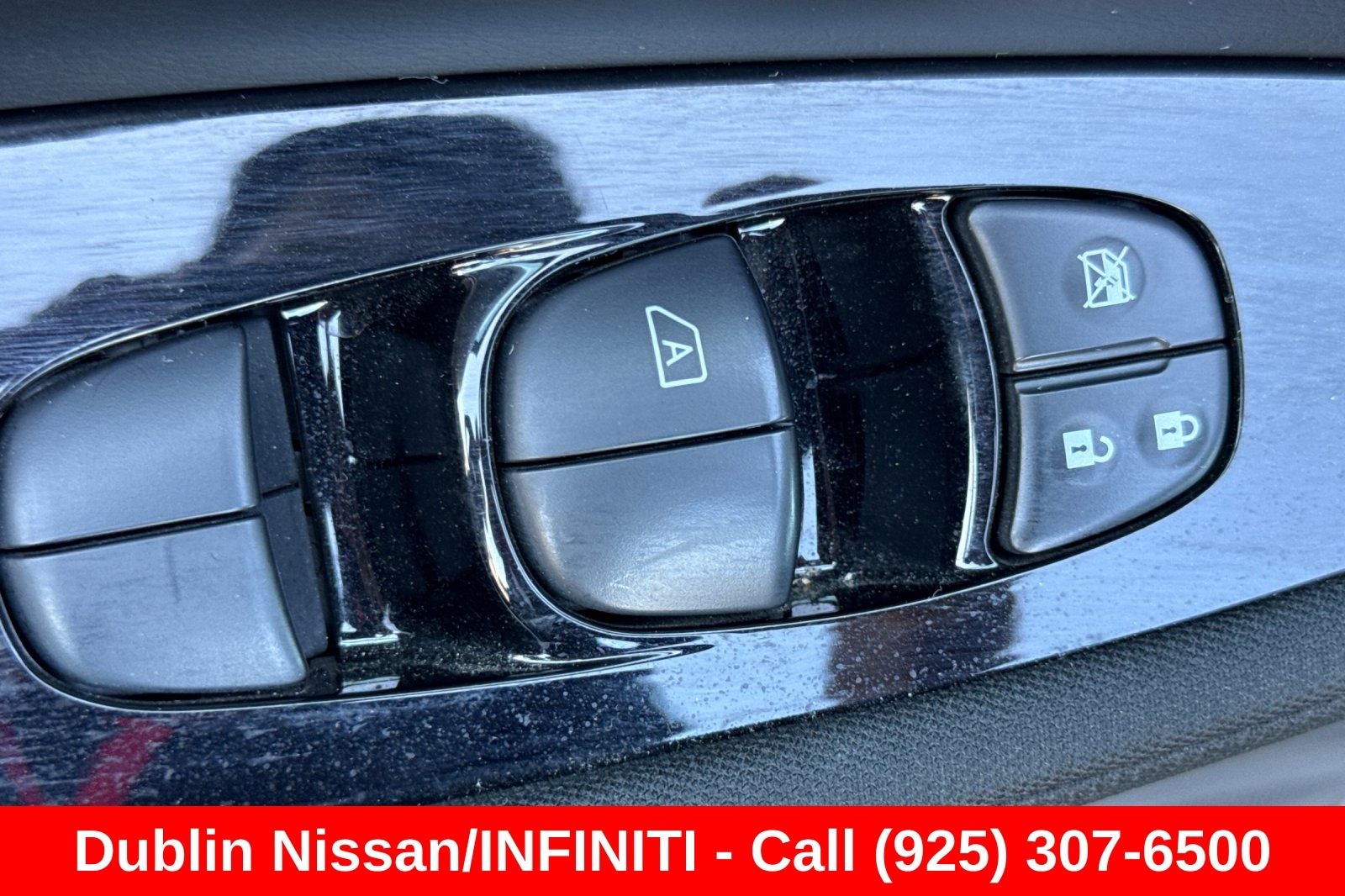 2024 Nissan Leaf SV Plus