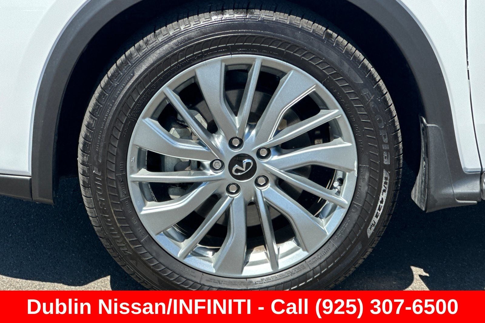 2024 INFINITI QX50 LUXE