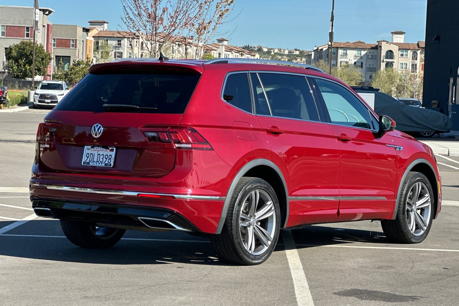 2019 Volkswagen Tiguan 2.0T SEL R-Line
