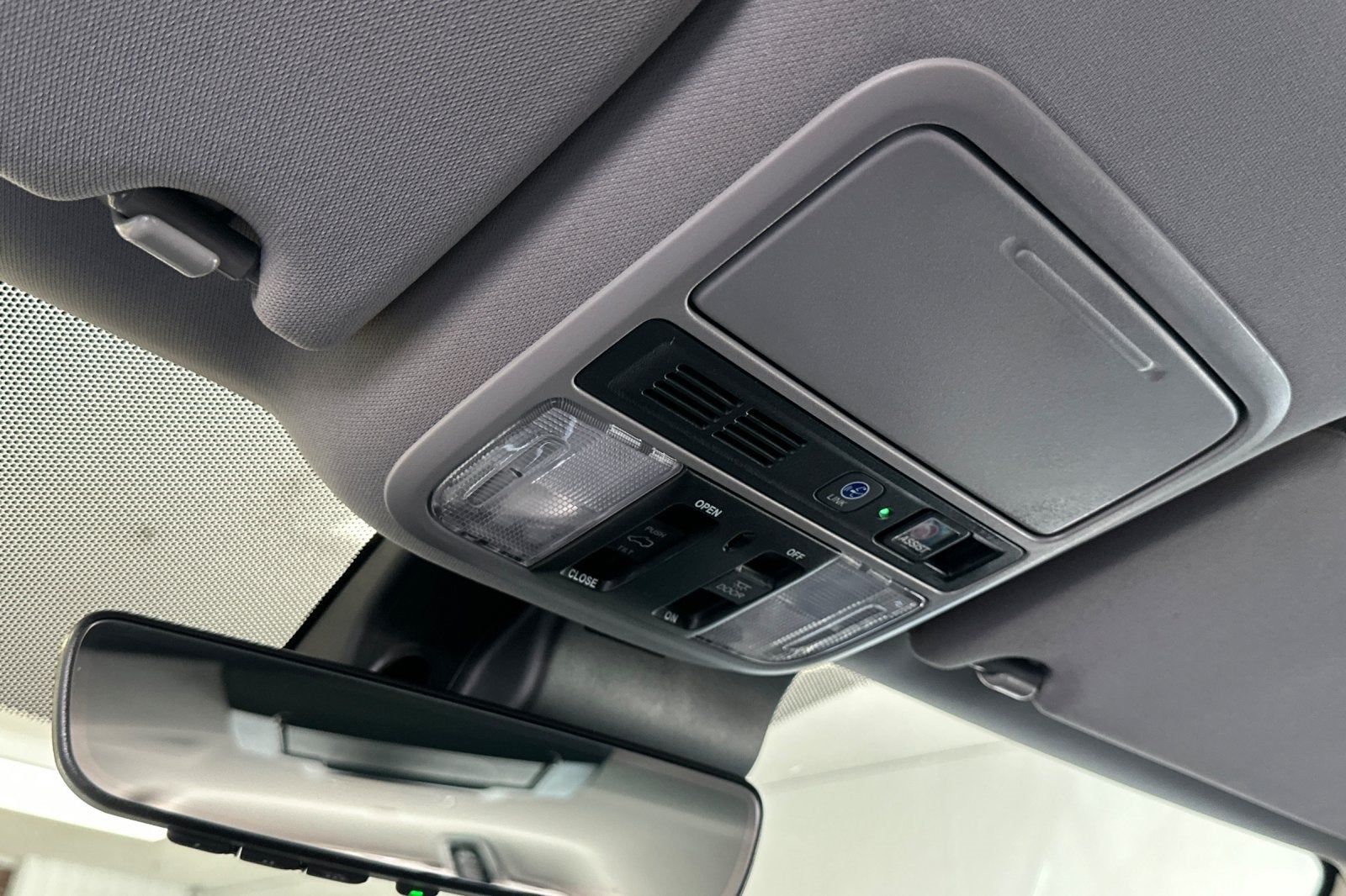 2022 Honda Pilot Touring 7 Passenger