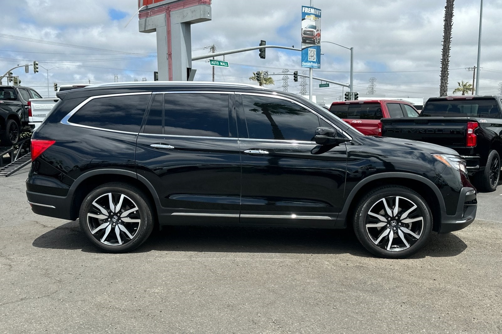 2022 Honda Pilot Touring 7 Passenger