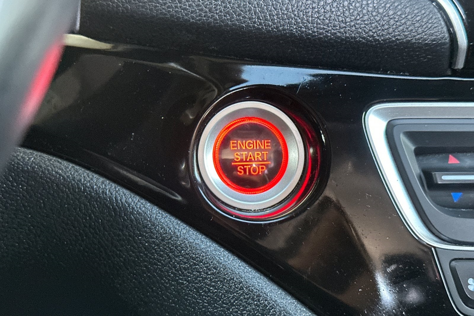 2022 Honda Pilot Touring 7 Passenger