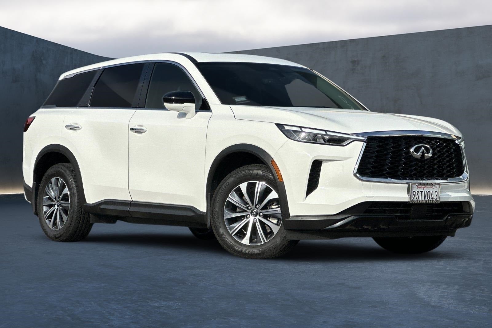 2025 INFINITI QX60 PURE