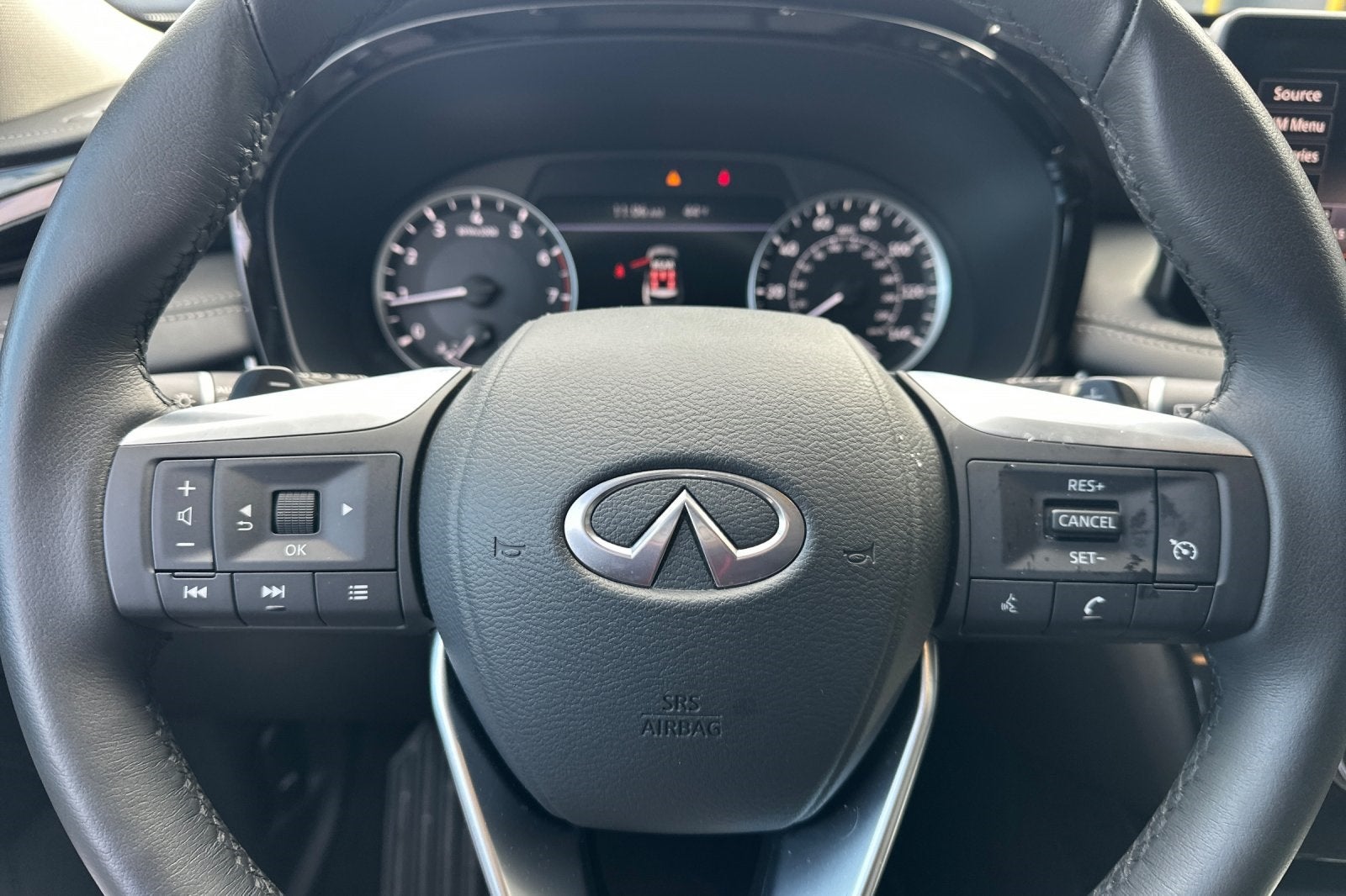 2025 INFINITI QX60 PURE