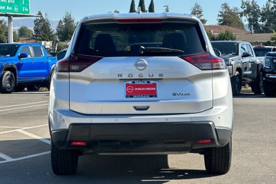 2024 Nissan Rogue SV