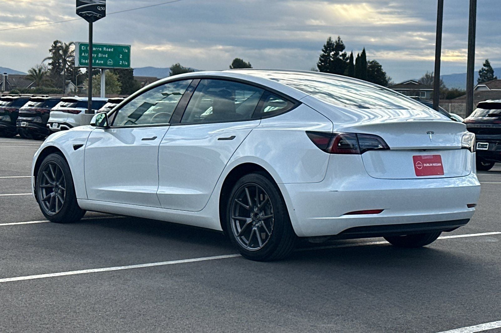 2023 Tesla Model 3 Base