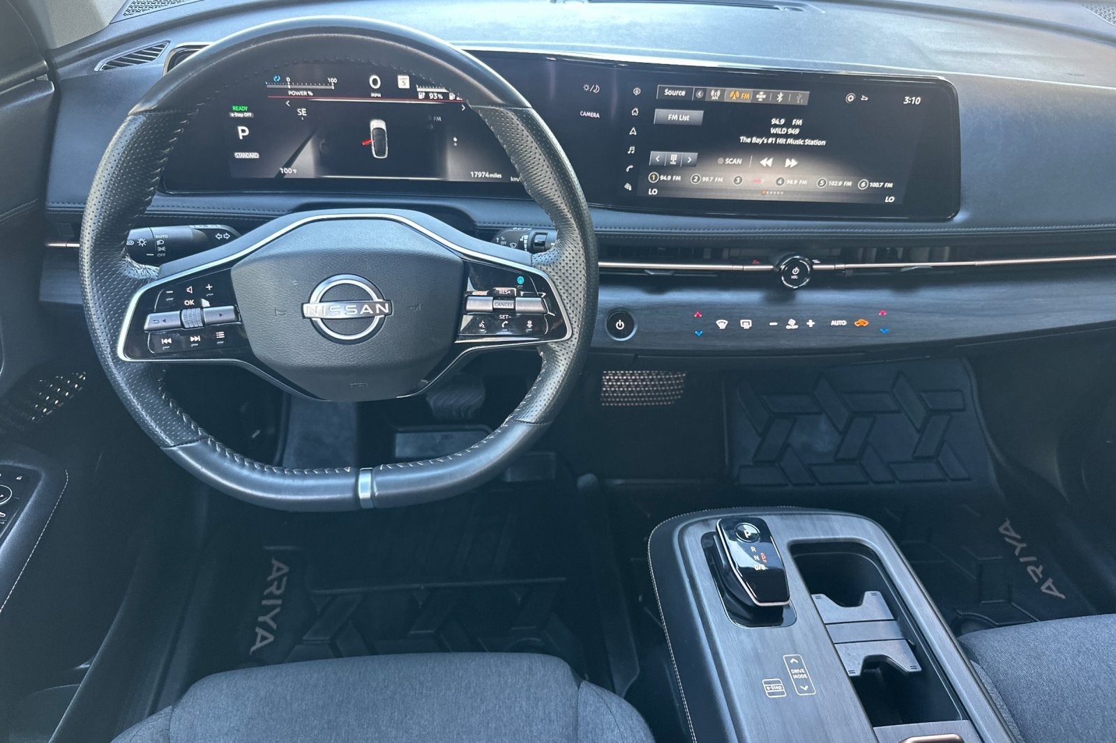 2023 Nissan Ariya VENTURE+