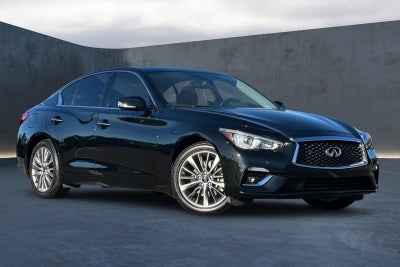 2023 INFINITI Q50 LUXE