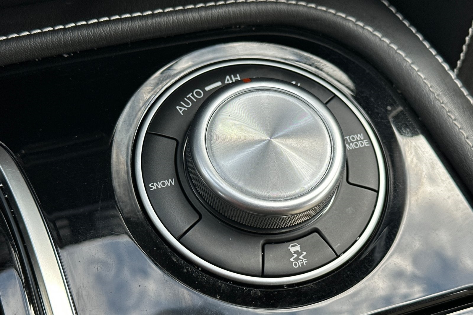 2023 INFINITI QX80 Premium Select