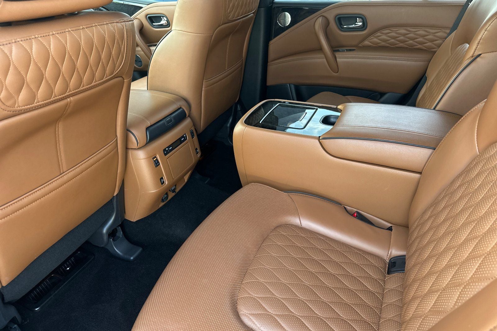 2023 INFINITI QX80 Sensory