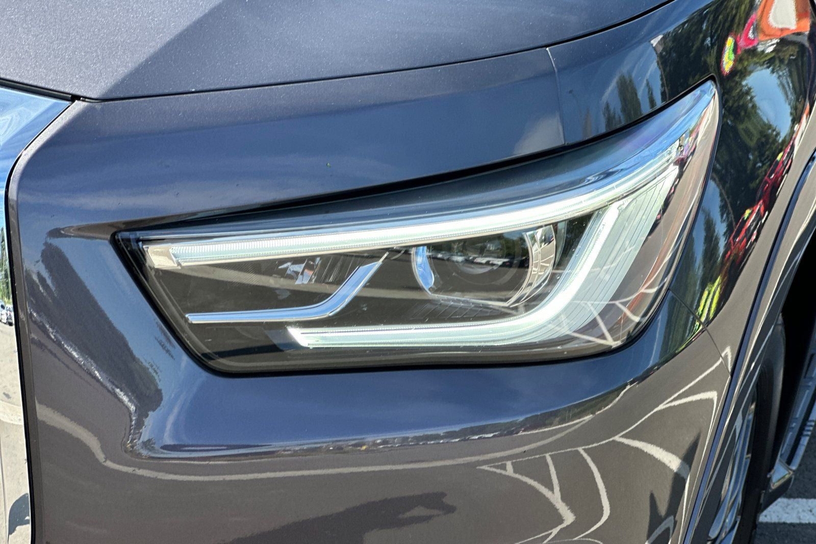 2023 INFINITI QX80 Sensory