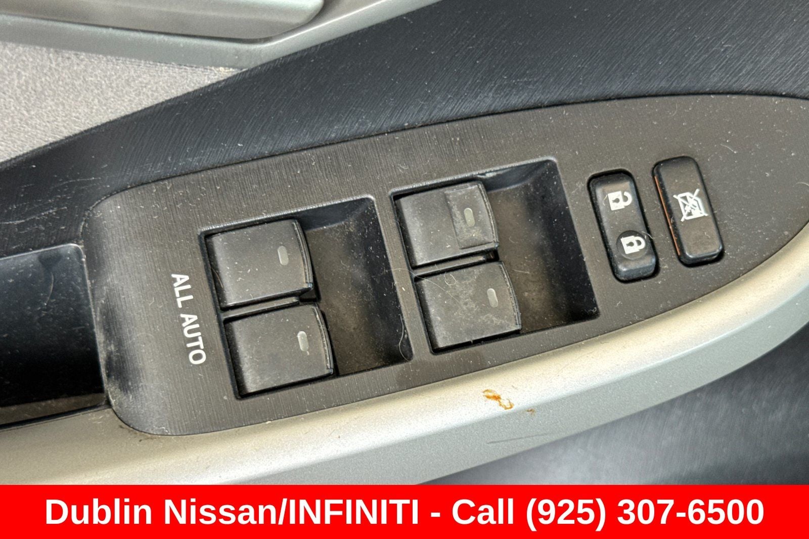 2013 Toyota Prius Three