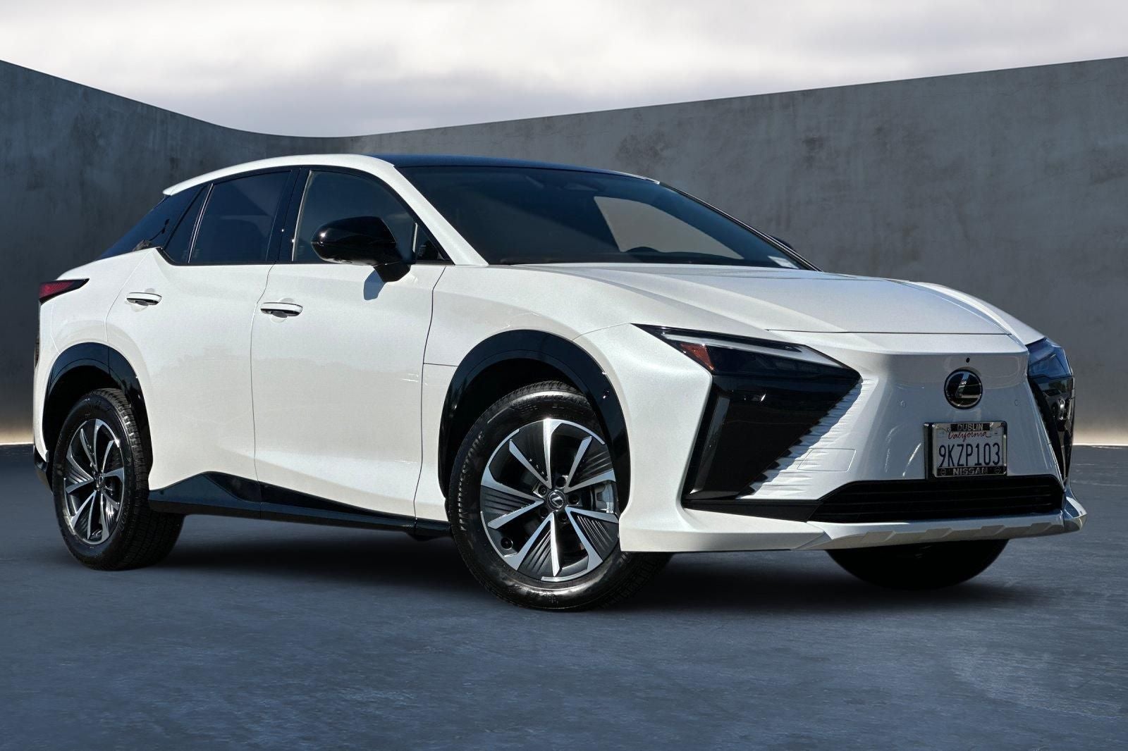 2023 Lexus RZ 450e Premium