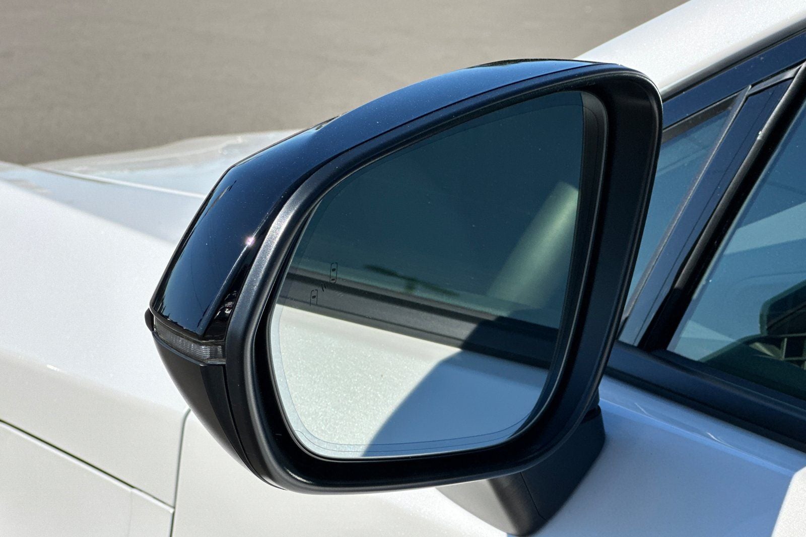 2023 Lexus RZ 450e Premium