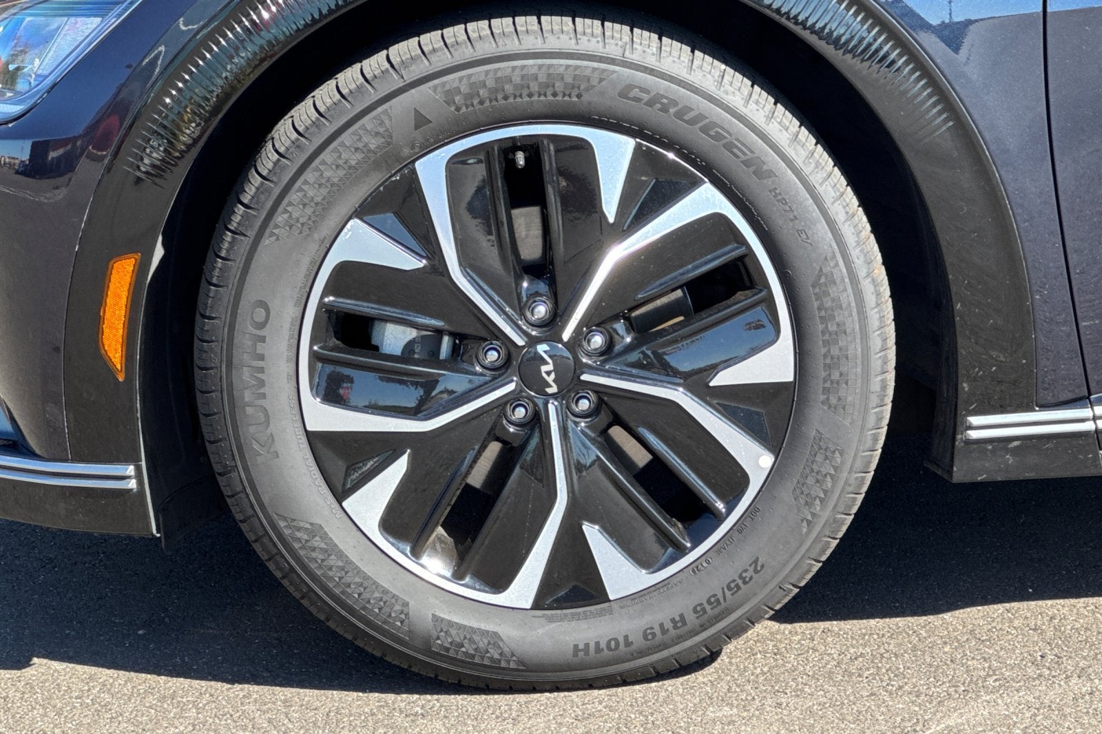 2023 Kia EV6 Wind