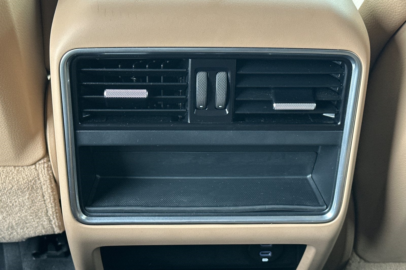 2023 Porsche Cayenne Base